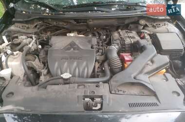 Седан Mitsubishi Lancer 2011 в 