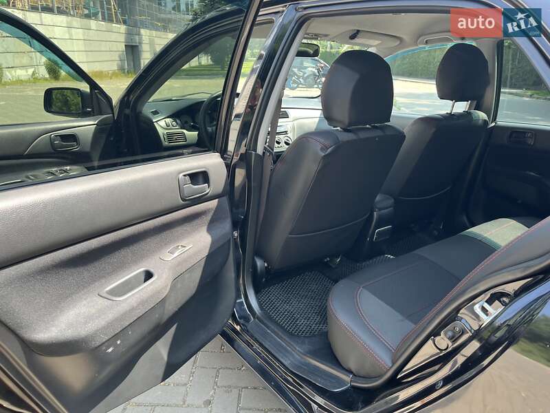 Седан Mitsubishi Lancer 2008 в Киеве