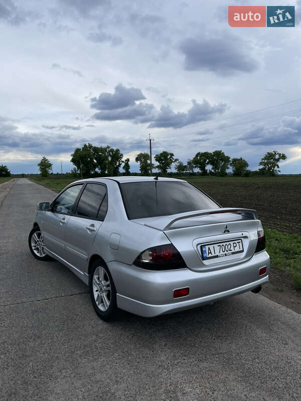 Седан Mitsubishi Lancer 2006 в Кагарлыке