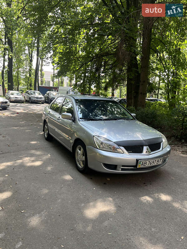 Седан Mitsubishi Lancer 2006 в 