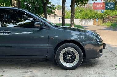 Седан Mitsubishi Lancer 2003 в 