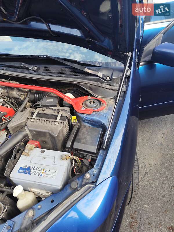 Седан Mitsubishi Lancer 2006 в Киеве