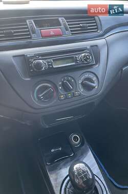 Универсал Mitsubishi Lancer 2003 в 