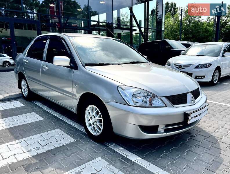 Седан Mitsubishi Lancer 2007 в Одессе