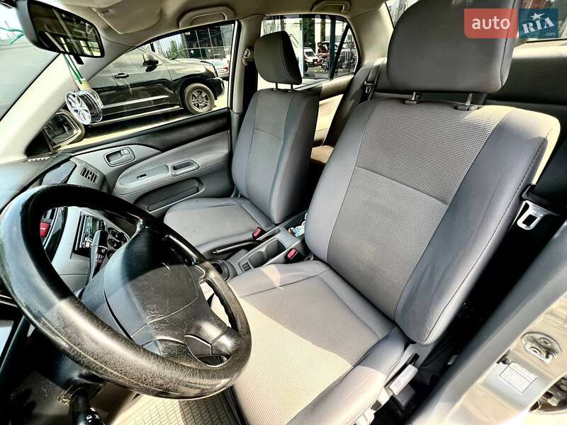 Седан Mitsubishi Lancer 2007 в Одессе
