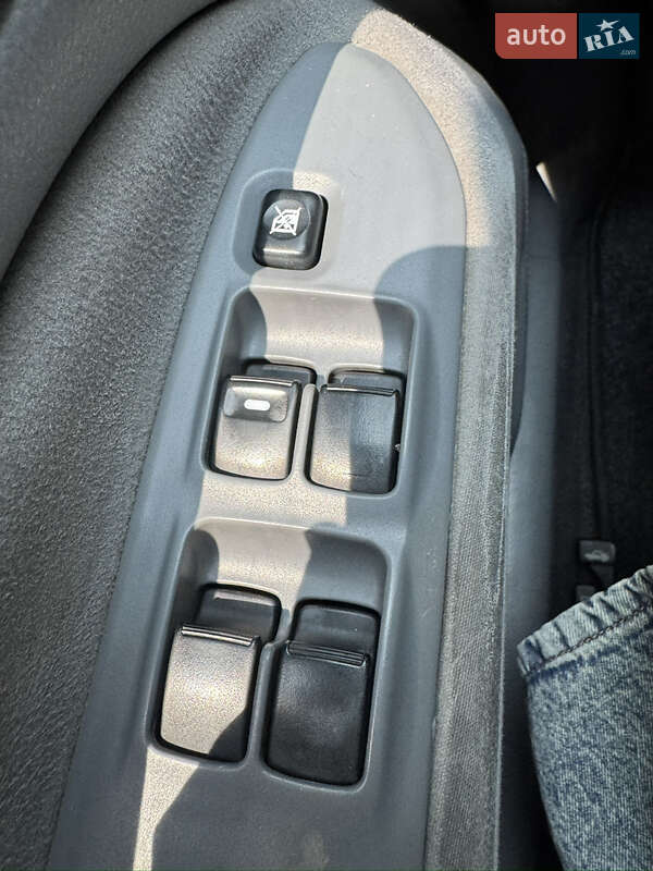 Седан Mitsubishi Lancer 2005 в Одессе фото 19 Седан Mitsubishi Lancer 2005 в Одессе