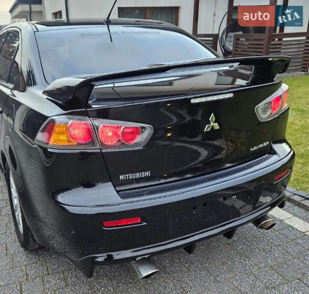 Седан Mitsubishi Lancer 2012 в Николаеве