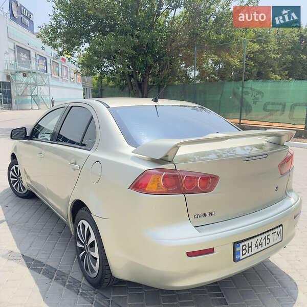 Седан Mitsubishi Lancer 2008 в Одессе