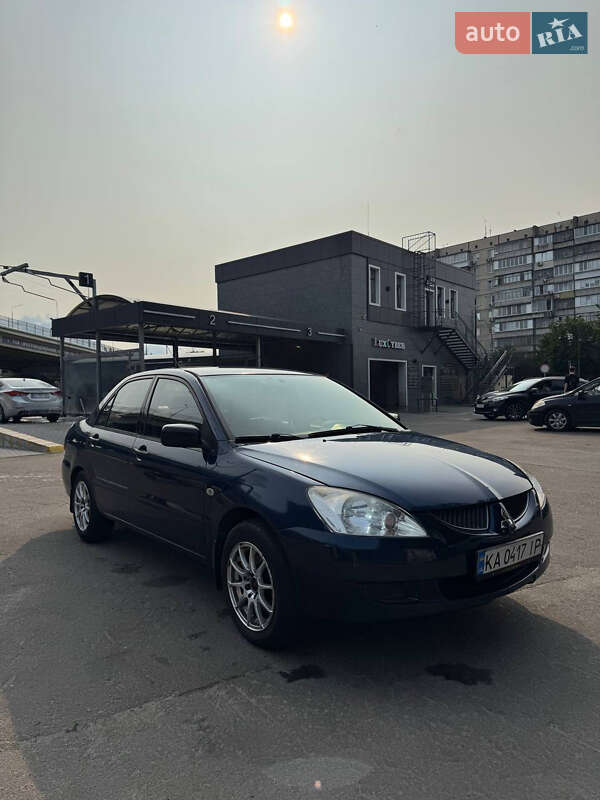 Mitsubishi Lancer 2003