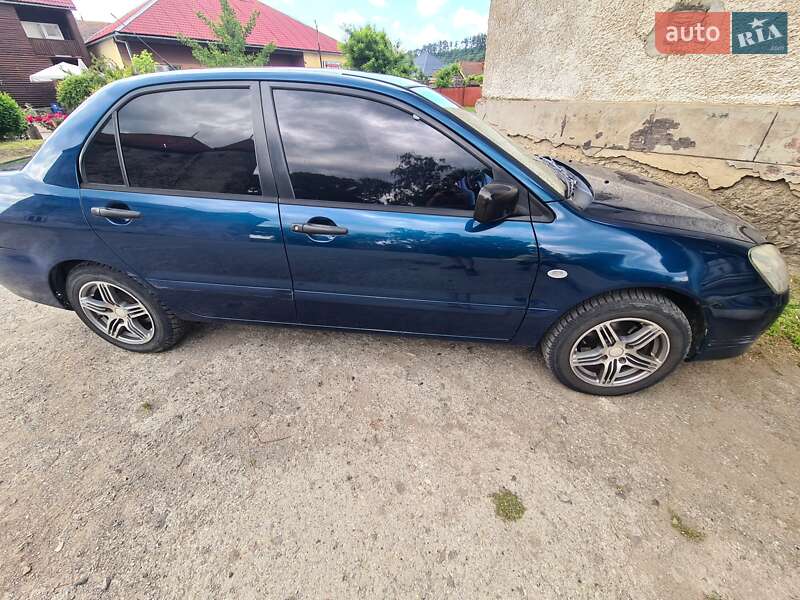 Седан Mitsubishi Lancer 2005 в Мукачево