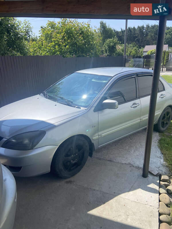 Седан Mitsubishi Lancer 2006 в Львові