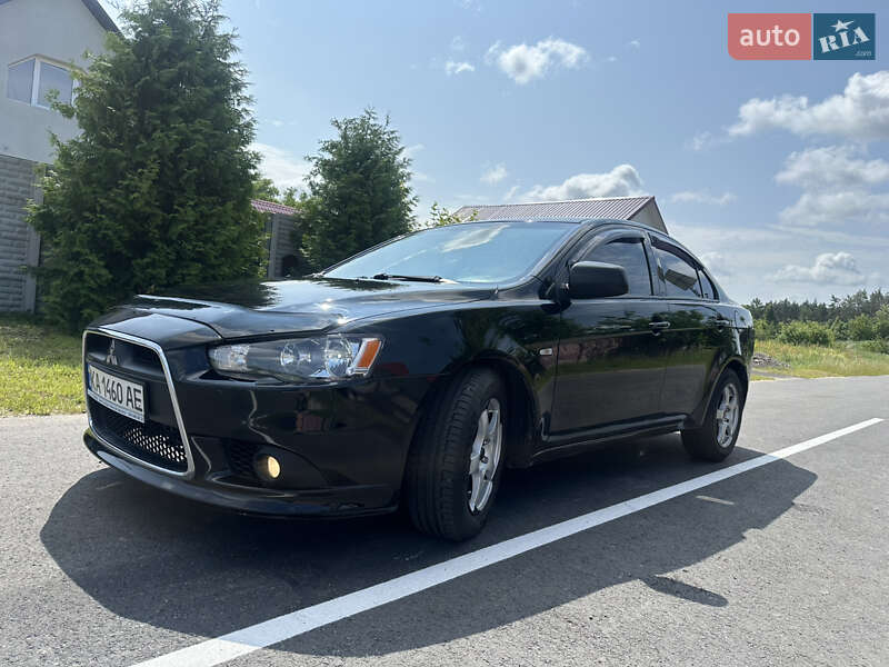Седан Mitsubishi Lancer 2012 в 
