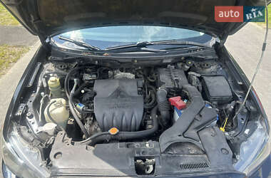 Седан Mitsubishi Lancer 2012 в 