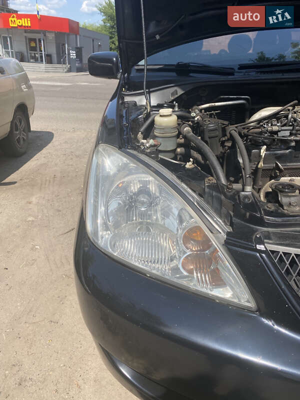 Седан Mitsubishi Lancer 2006 в Черкасах