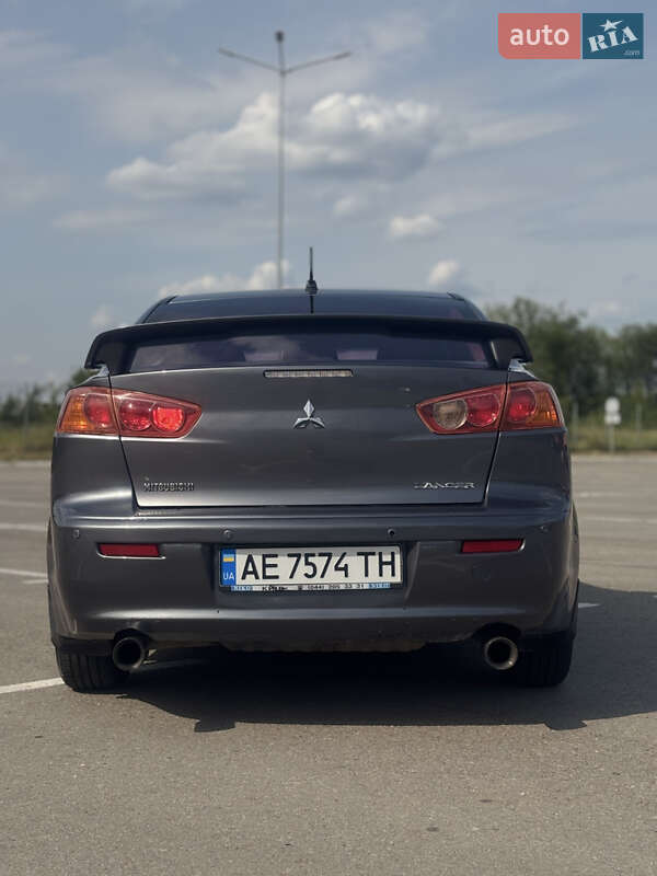 Седан Mitsubishi Lancer 2007 в Запорожье