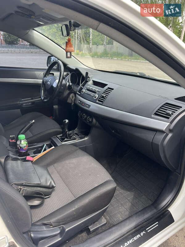 Седан Mitsubishi Lancer 2011 в Первомайске
