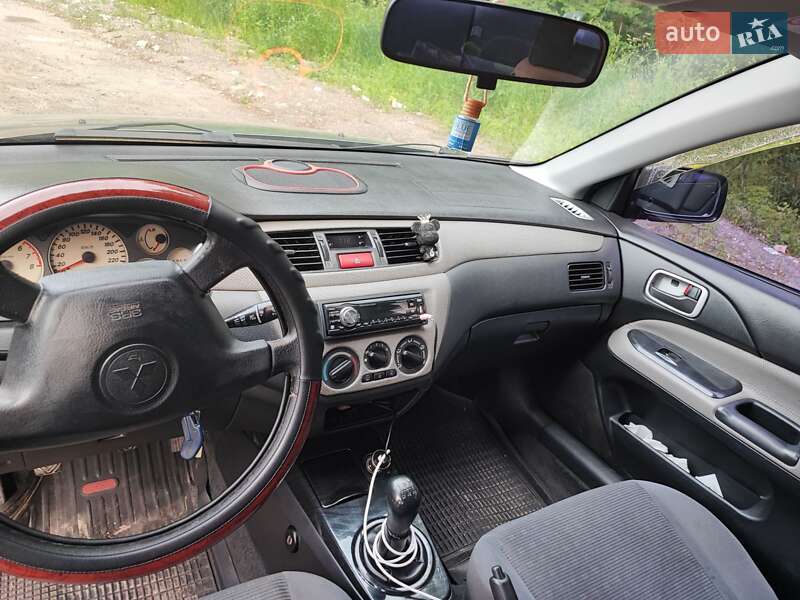 Седан Mitsubishi Lancer 2005 в Вышгороде