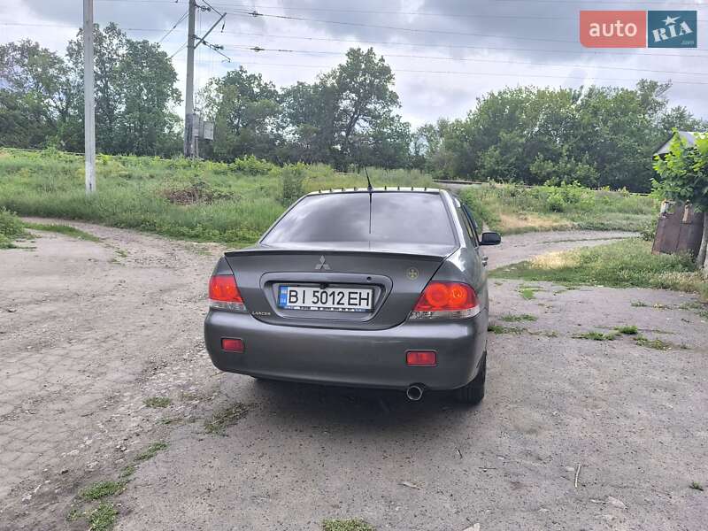 Седан Mitsubishi Lancer 2005 в Машевке