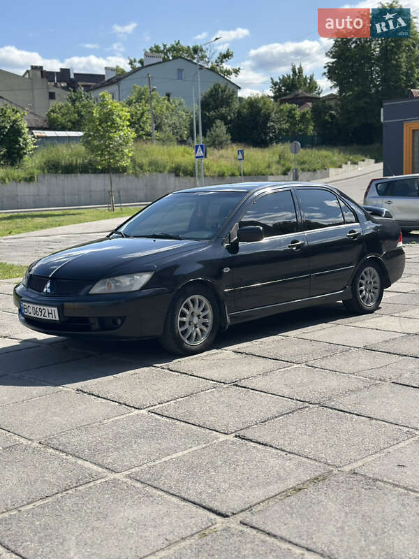 Седан Mitsubishi Lancer 2006 в Львове