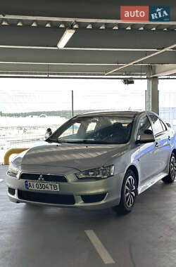Седан Mitsubishi Lancer 2013 в Києві