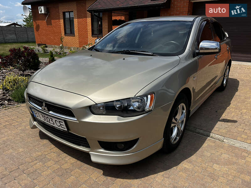 Седан Mitsubishi Lancer 2009 в 