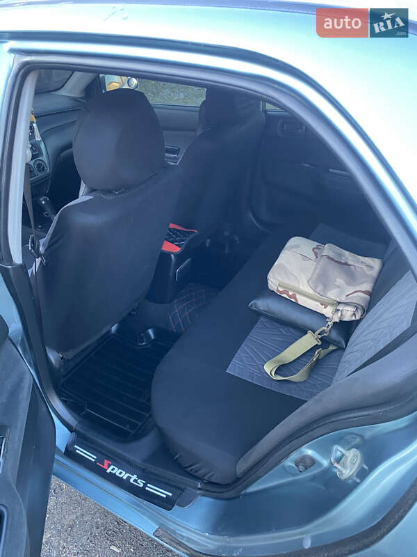 Седан Mitsubishi Lancer 2006 в Краматорске
