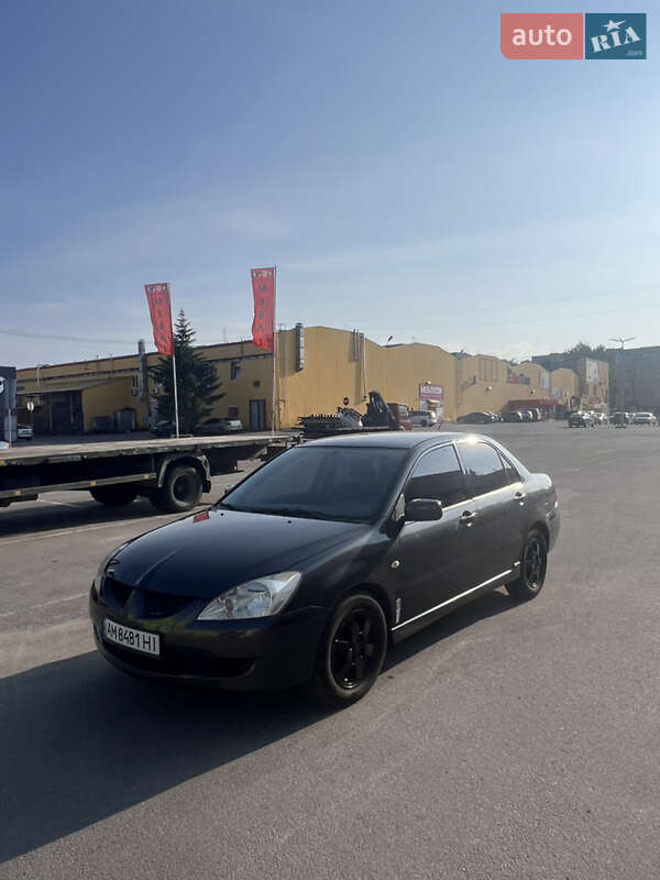 Mitsubishi Lancer 2004