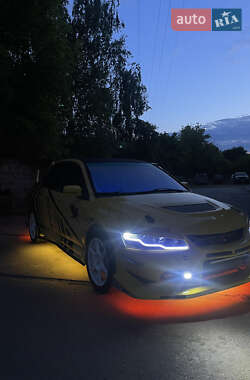 Седан Mitsubishi Lancer 2004 в 
