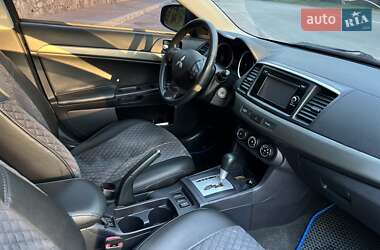 Седан Mitsubishi Lancer 2014 в 
