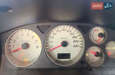 Седан Mitsubishi Lancer 2005 в 