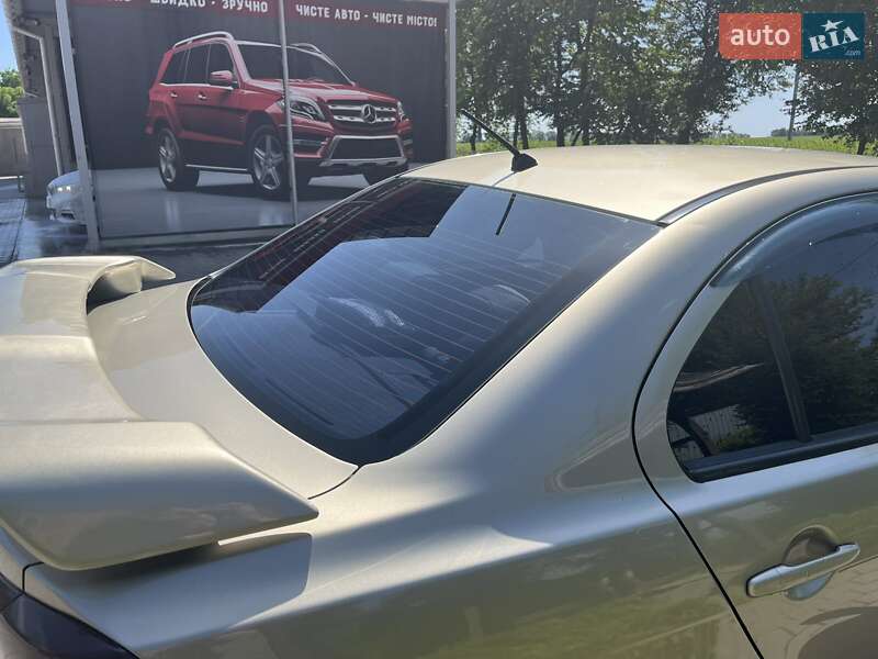 Седан Mitsubishi Lancer 2008 в Тальном