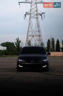 Седан Mitsubishi Lancer 2006 в Гайсине