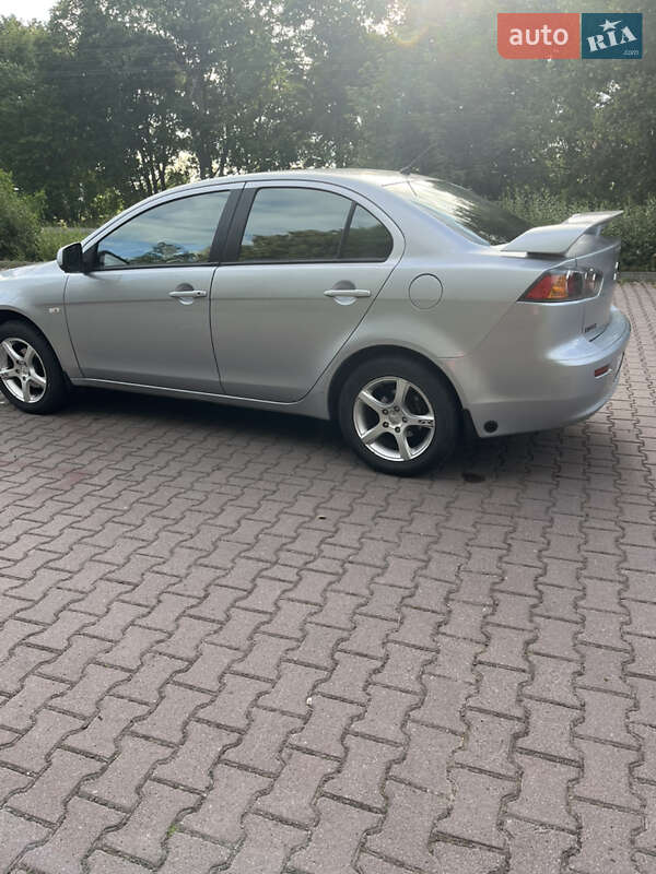 Седан Mitsubishi Lancer 2008 в Миргороде фото 10 Седан Mitsubishi Lancer 2008 в Миргороде