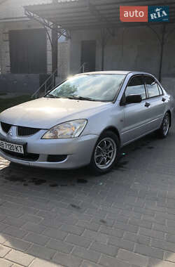 Седан Mitsubishi Lancer 2004 в Луцьку