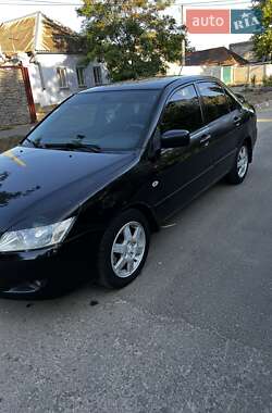Седан Mitsubishi Lancer 2004 в Миколаєві