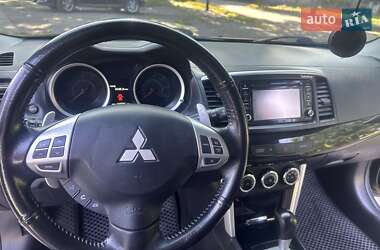 Седан Mitsubishi Lancer 2016 в 