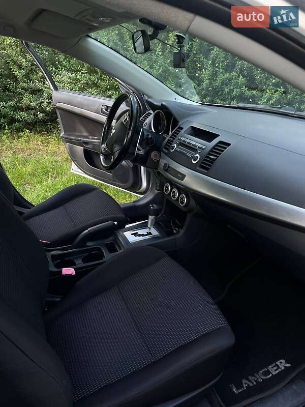 Седан Mitsubishi Lancer 2007 в Житомире