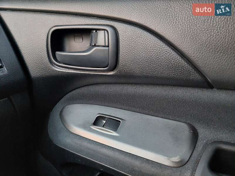 Седан Mitsubishi Lancer 2007 в Вишгороді