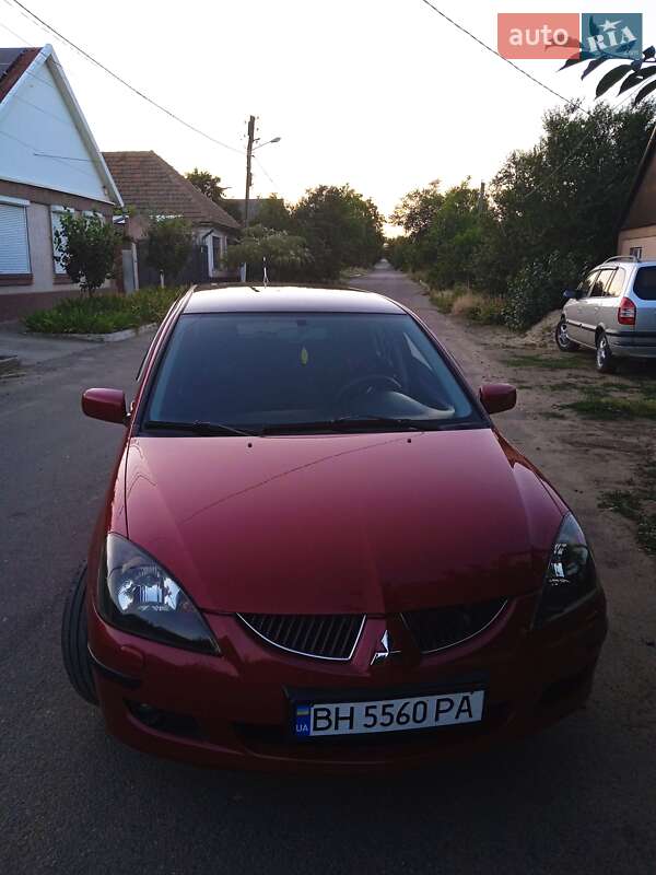 Универсал Mitsubishi Lancer 2004 в Вилково