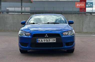 Седан Mitsubishi Lancer 2011 в 