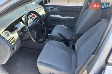 Седан Mitsubishi Lancer 2004 в 
