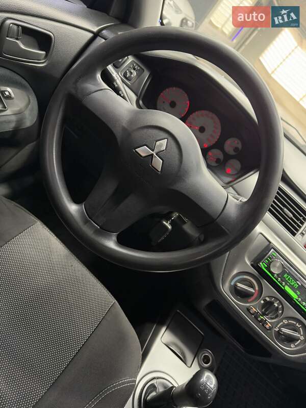 Седан Mitsubishi Lancer 2007 в Одесі фото 27 Седан Mitsubishi Lancer 2007 в Одесі