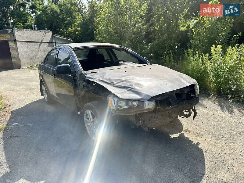 Седан Mitsubishi Lancer 2008 в Киеве