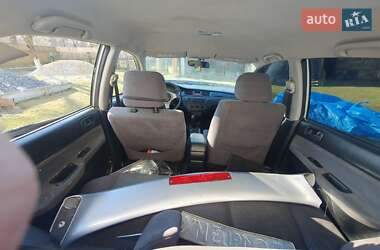 Седан Mitsubishi Lancer 2004 в 