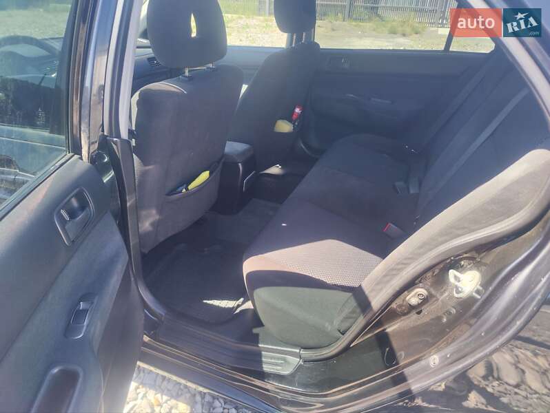 Седан Mitsubishi Lancer 2005 в Мукачево фото 5 Седан Mitsubishi Lancer 2005 в Мукачево