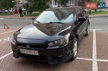 Седан Mitsubishi Lancer 2009 в Киеве