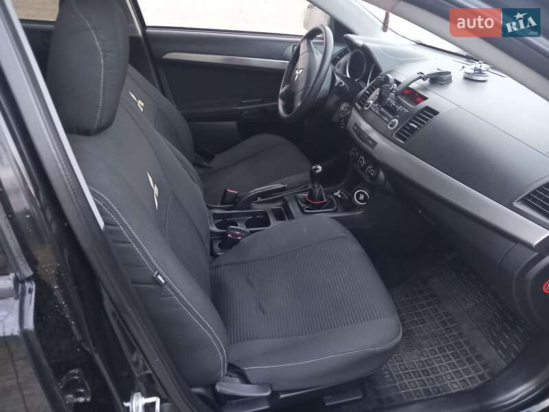 Седан Mitsubishi Lancer 2008 в Львове