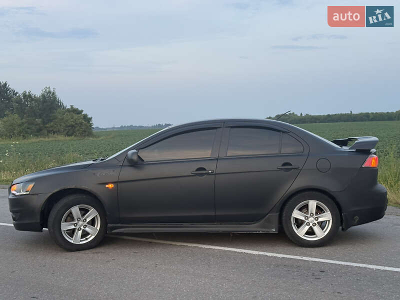 Седан Mitsubishi Lancer 2009 в Старокостянтинові