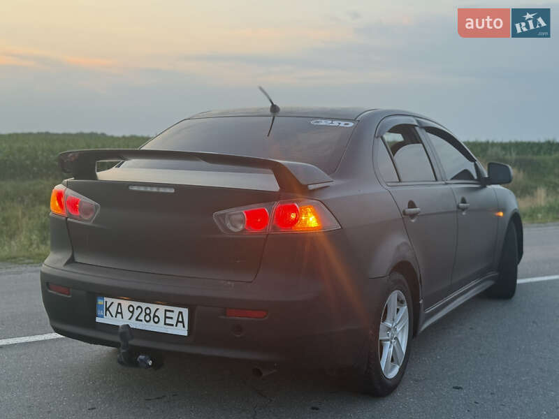 Седан Mitsubishi Lancer 2009 в Старокостянтинові