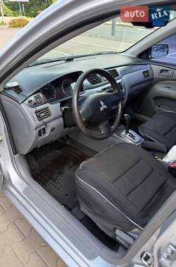 Седан Mitsubishi Lancer 2011 в 